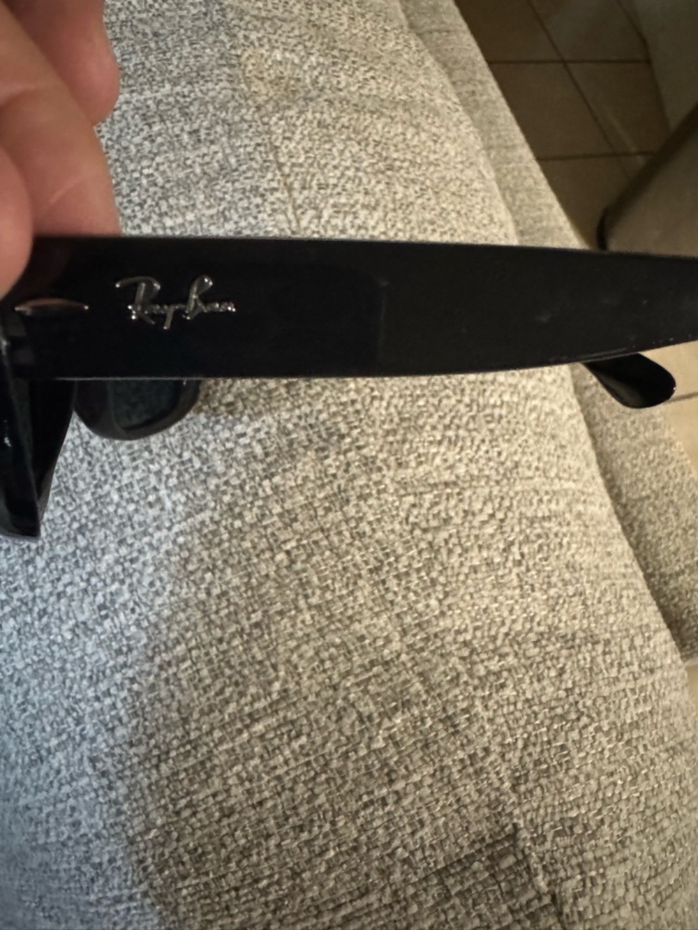 Ray-Ban Women's Jackie O Black Sunglasses - Picture 4 of 4